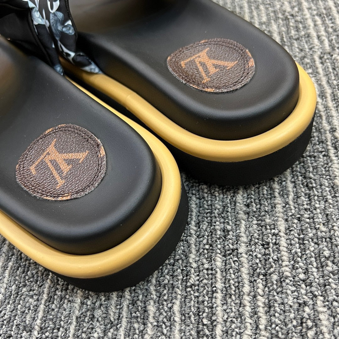5XF120Z Popular leather quality Slippers