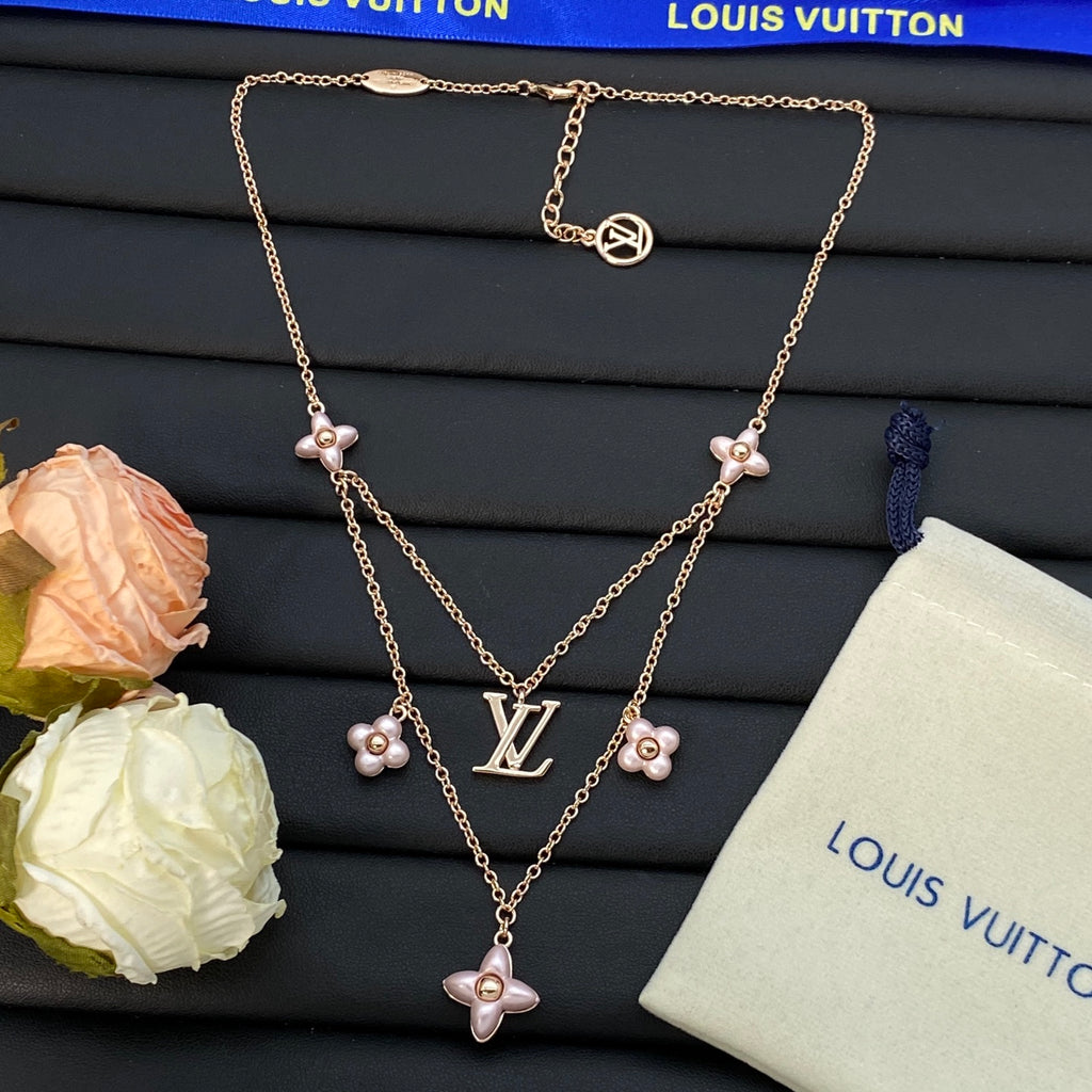 15QE131X Popular Necklace