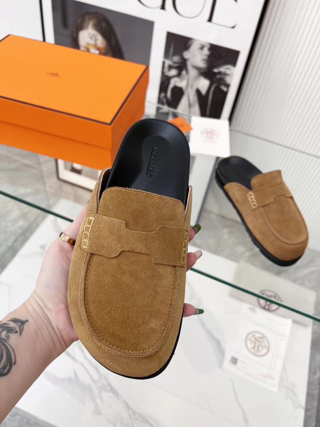 Z2P36H23 Popular high-quality leather Shoes