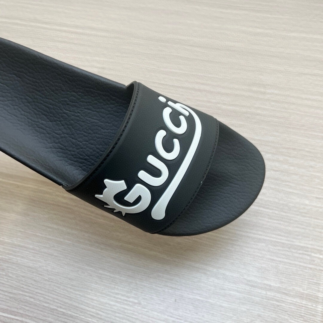 5LB220Z Popular Slippers