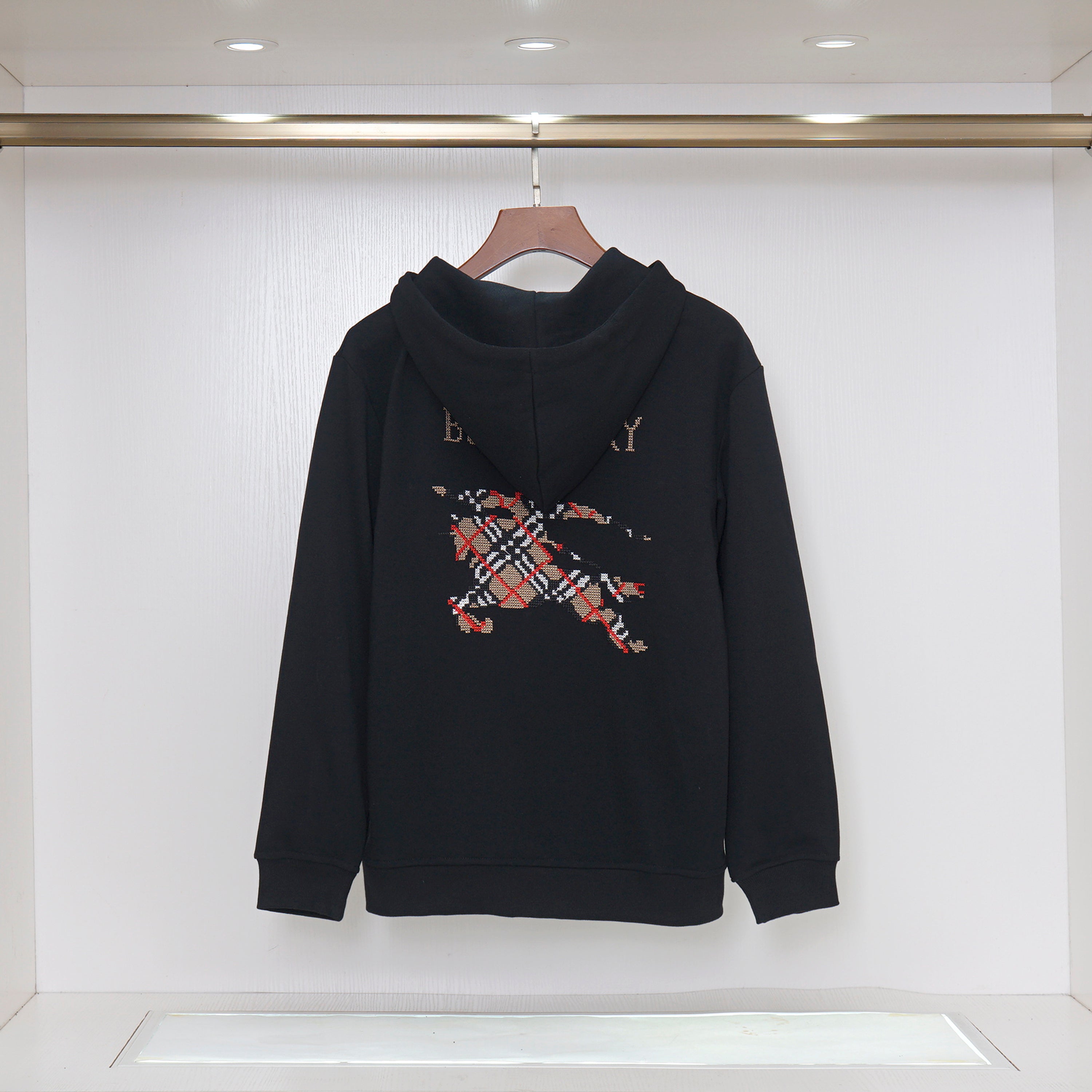 105ZR374U Popular Sweaters