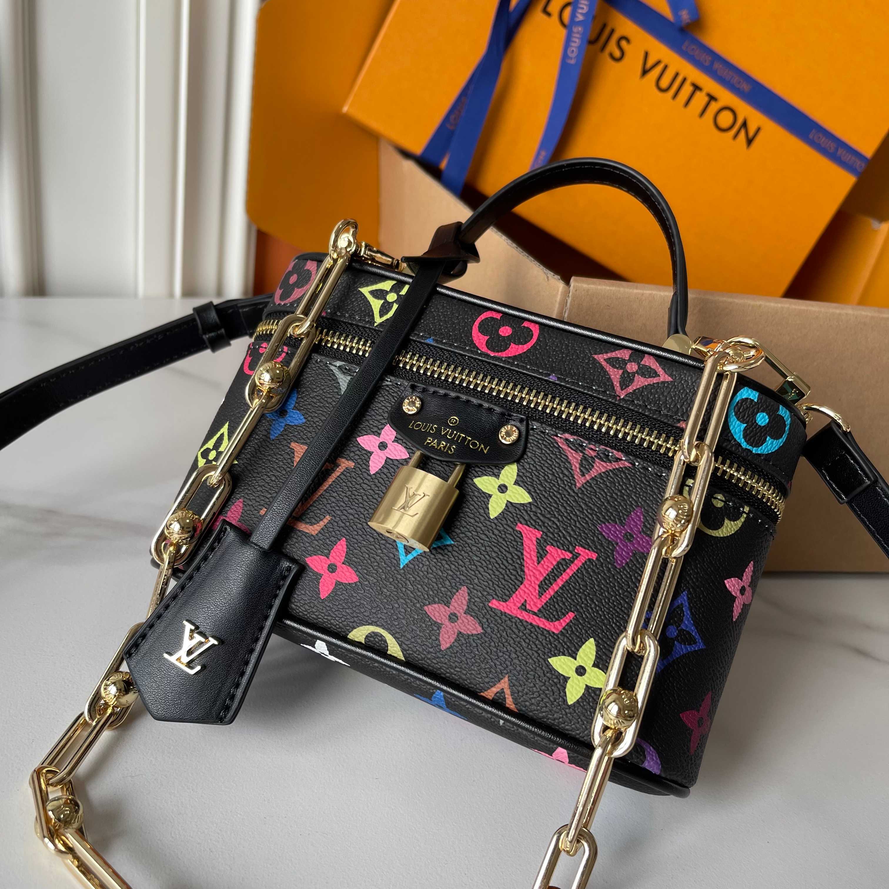146PE38B Popular leather bag