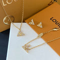 1XE609X  Popular  Earrings Bracelets Necklaces