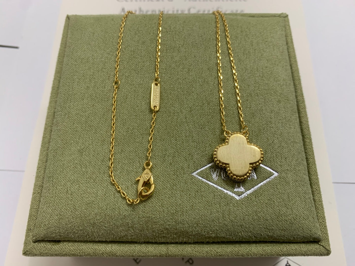 5XVA185X Popular  1 flower necklace