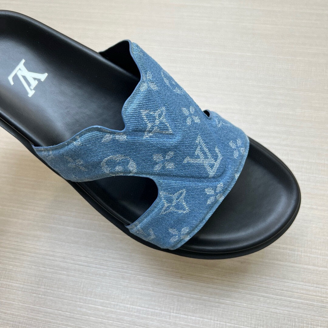 5LE226Z Popular Slippers