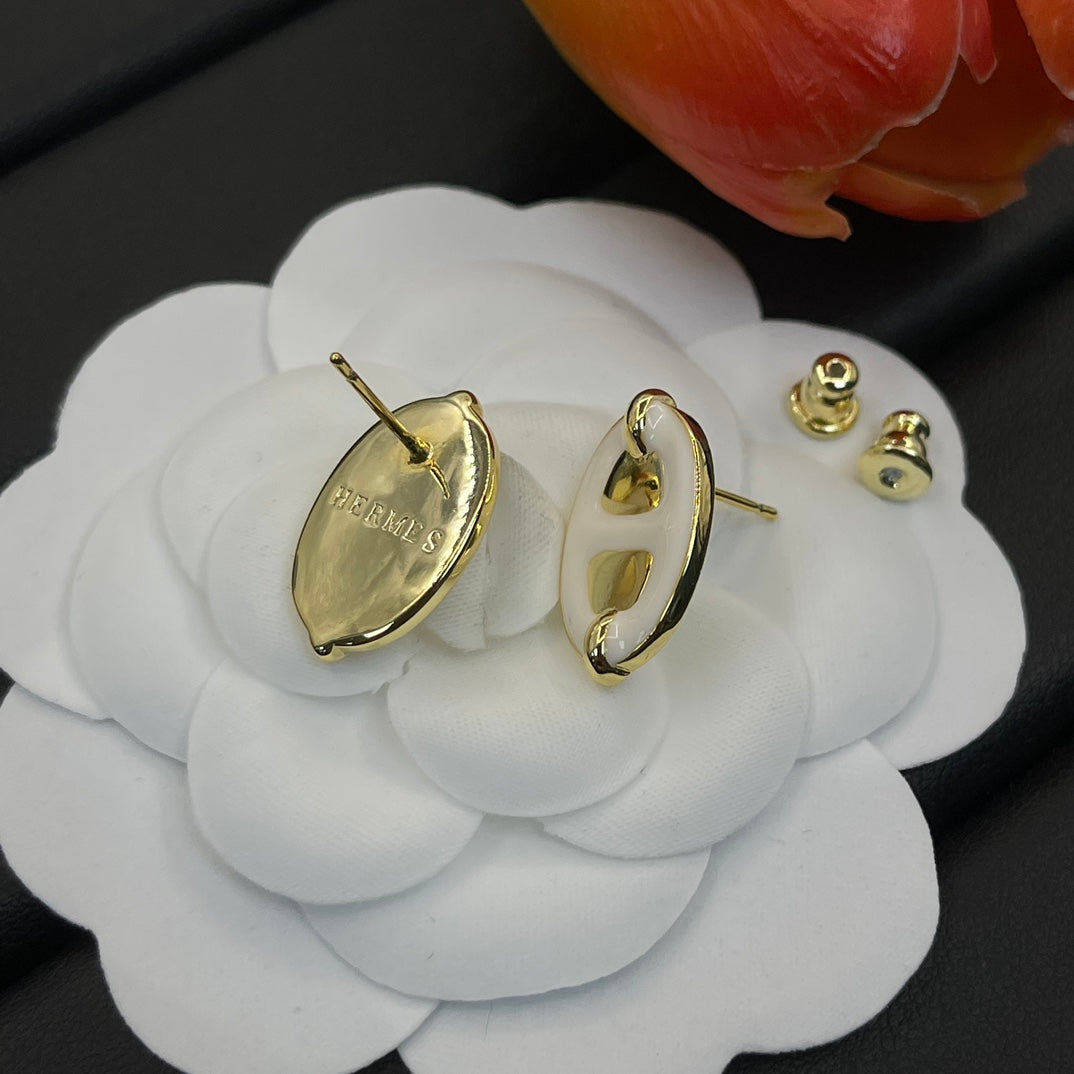 14H613E Popular  Earrings