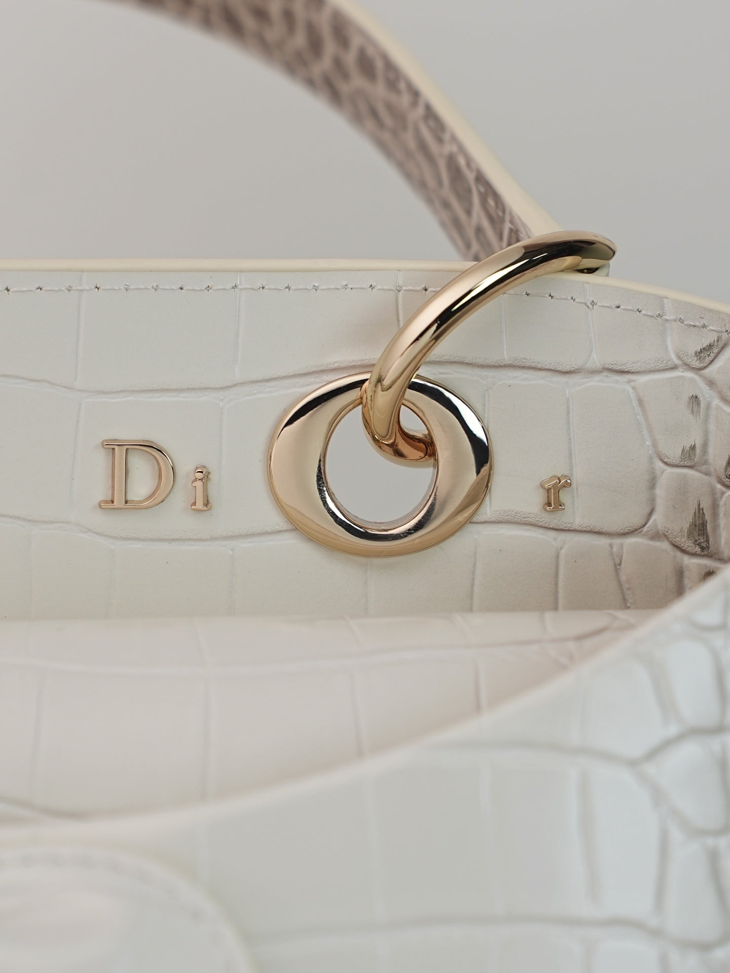 136PD90B Popular leather bag
