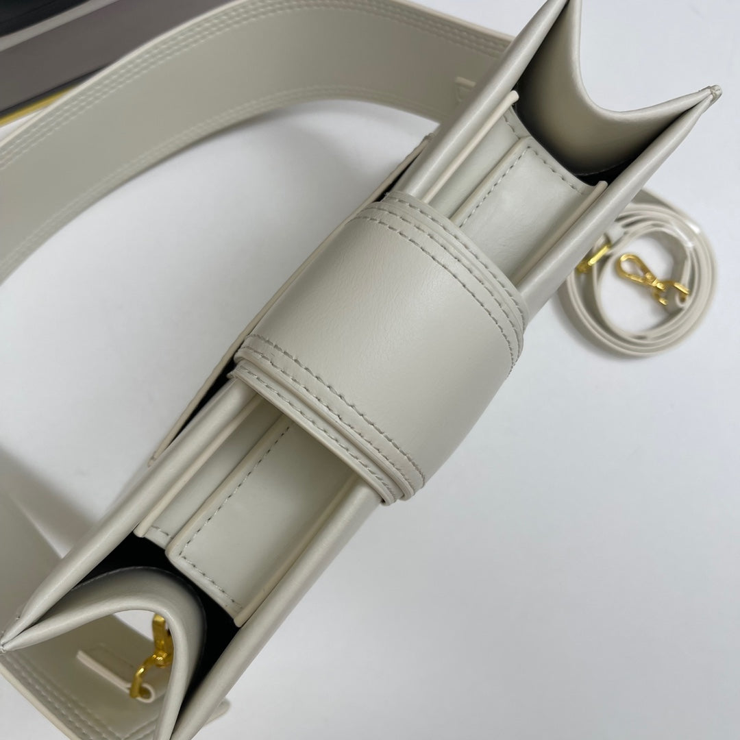 136PA25B Popular leather bag