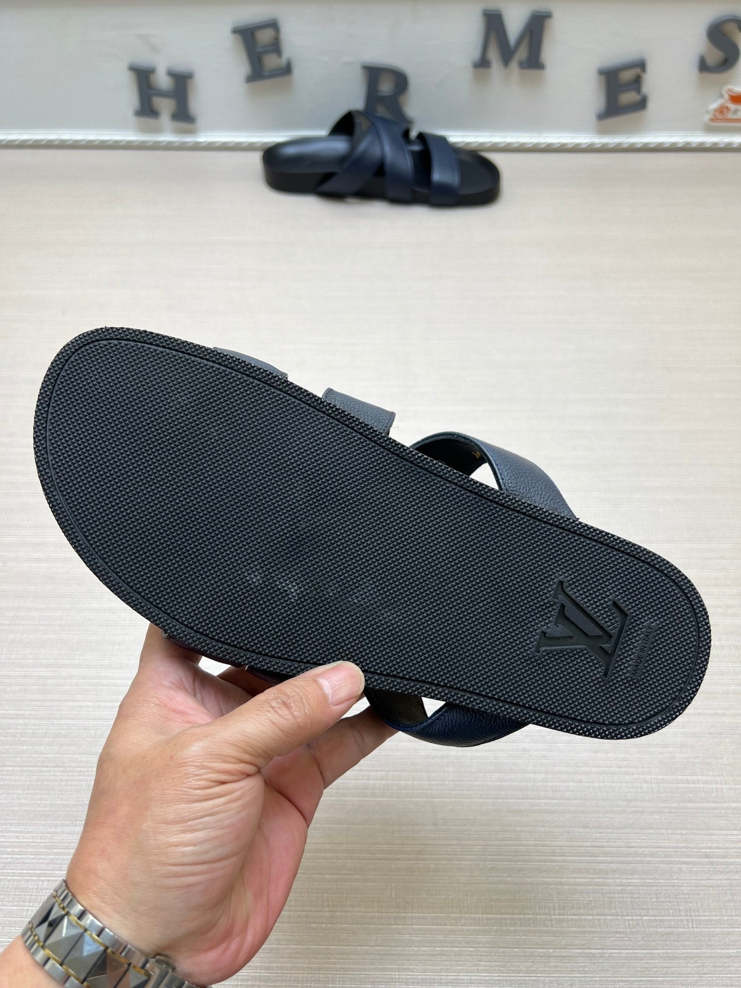 54E89Z Popular slippers
