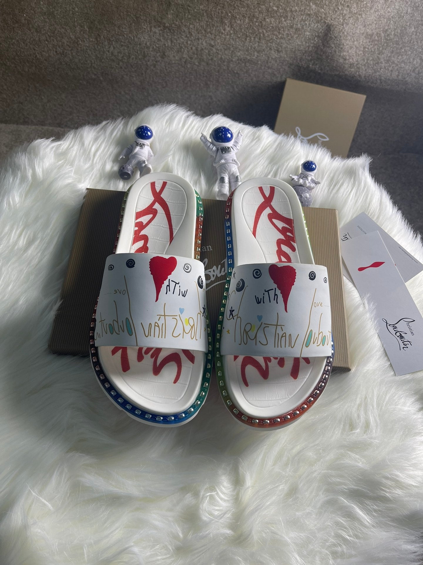J4A24Z Popular Slippers