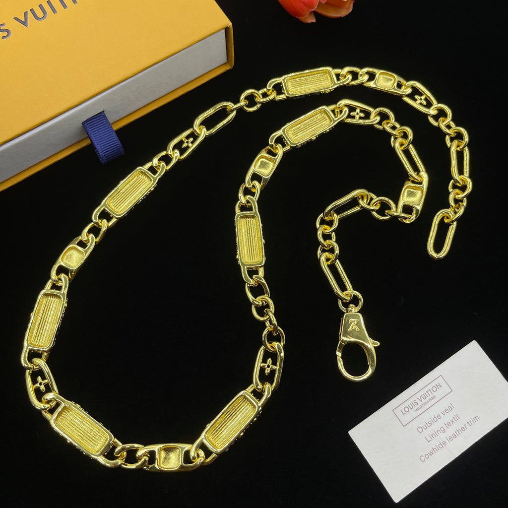 15QE127X Popular Necklace