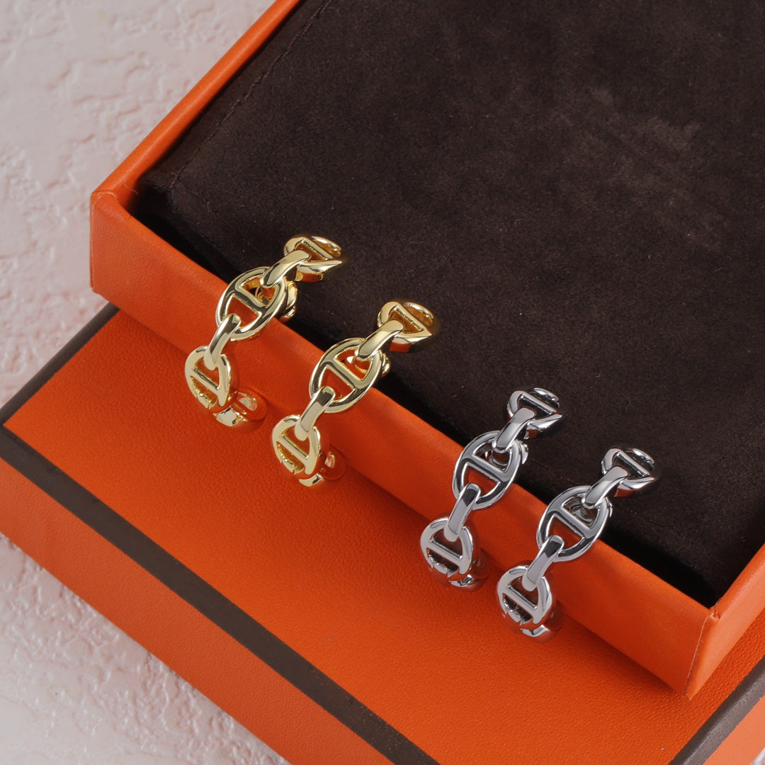 14H994E Popular Earrings