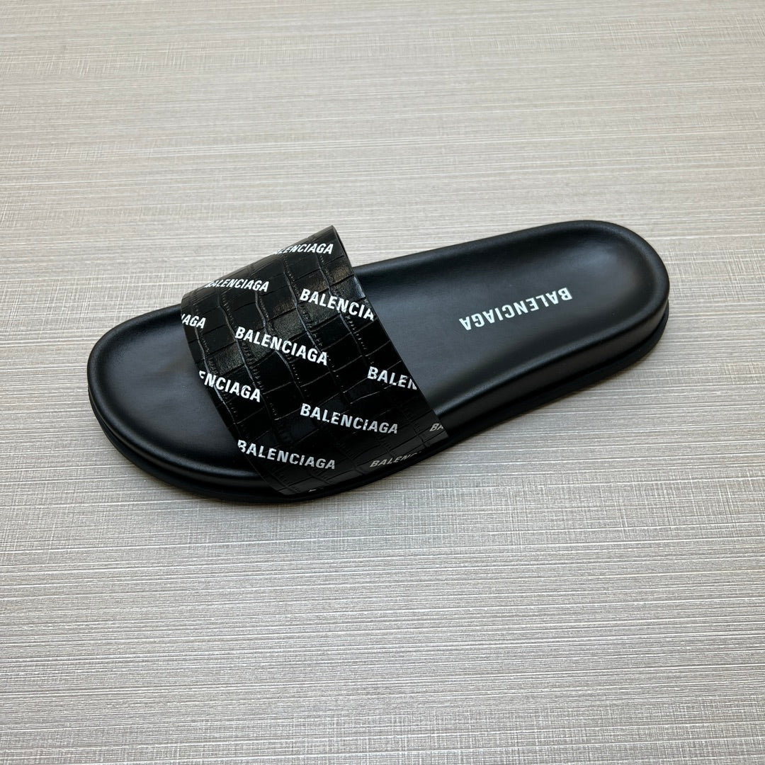 54J99Z Popular slippers