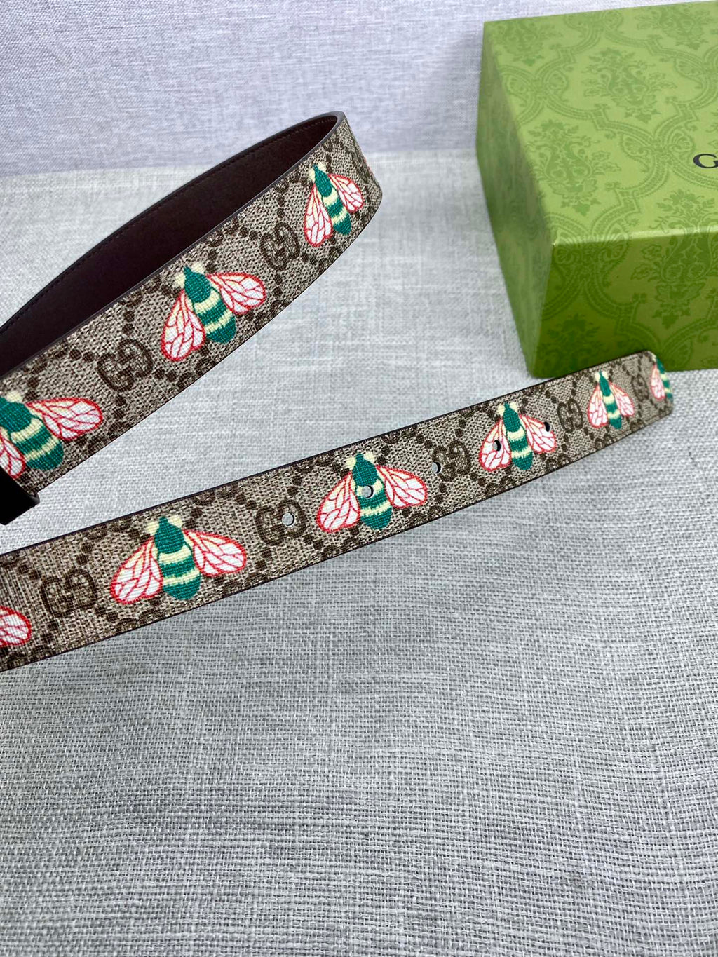 P1Q115B51 Popular High quality belt With full package