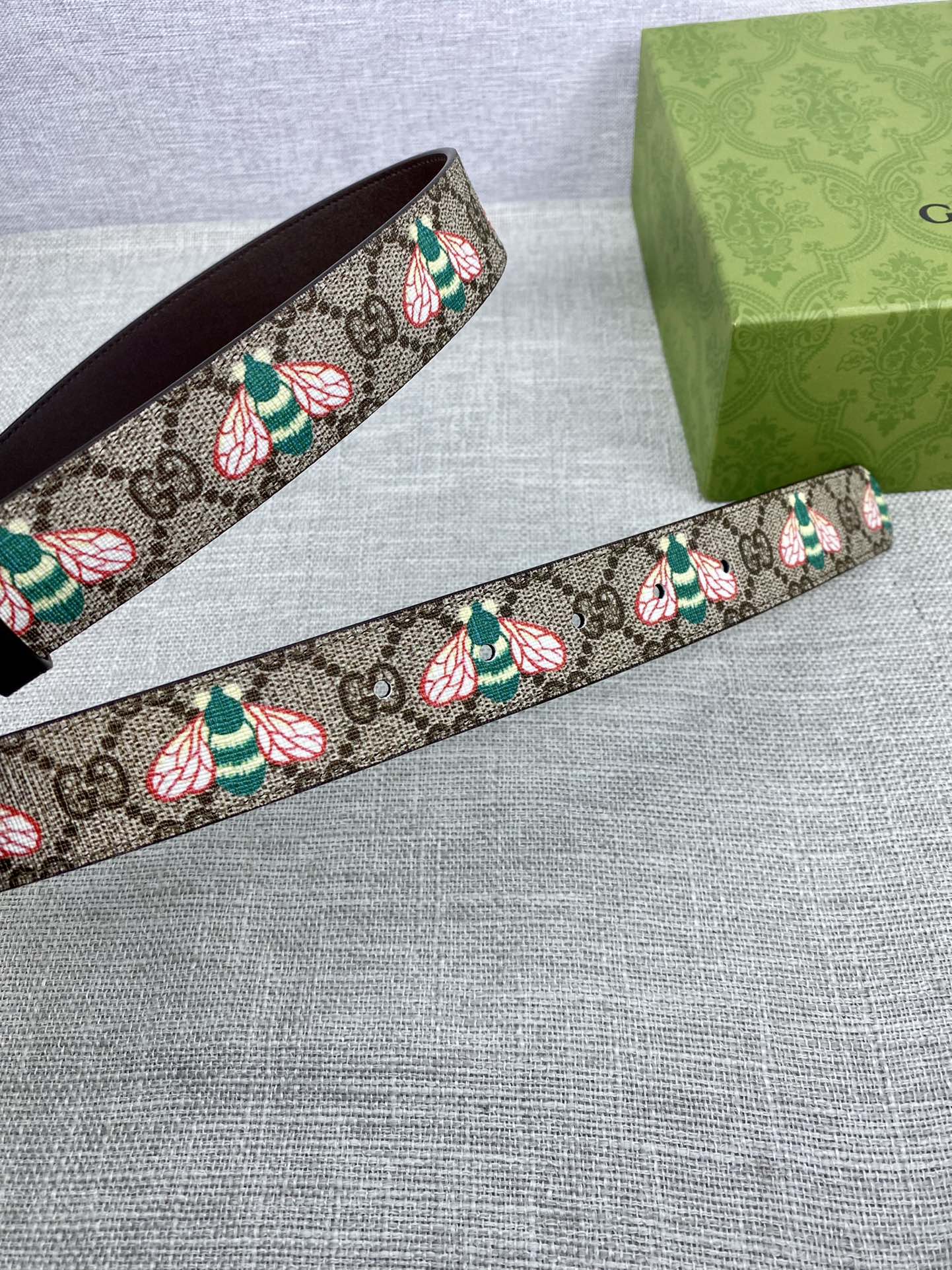 P1Q115B51 Popular High quality belt With full package