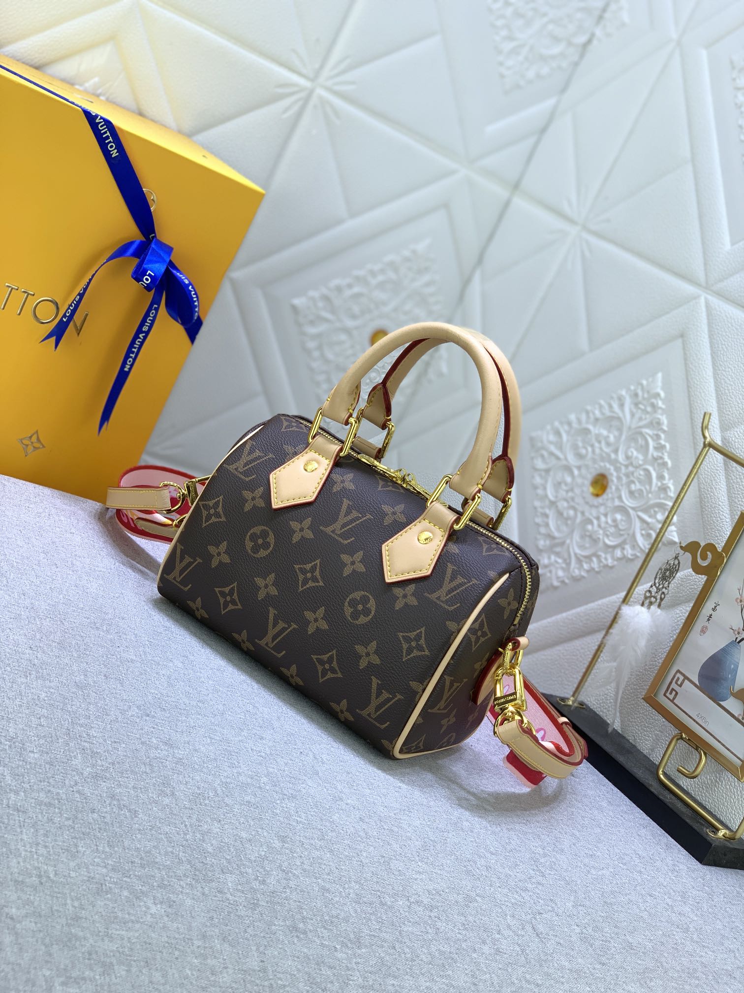2XE44B Popular  leather bag 
