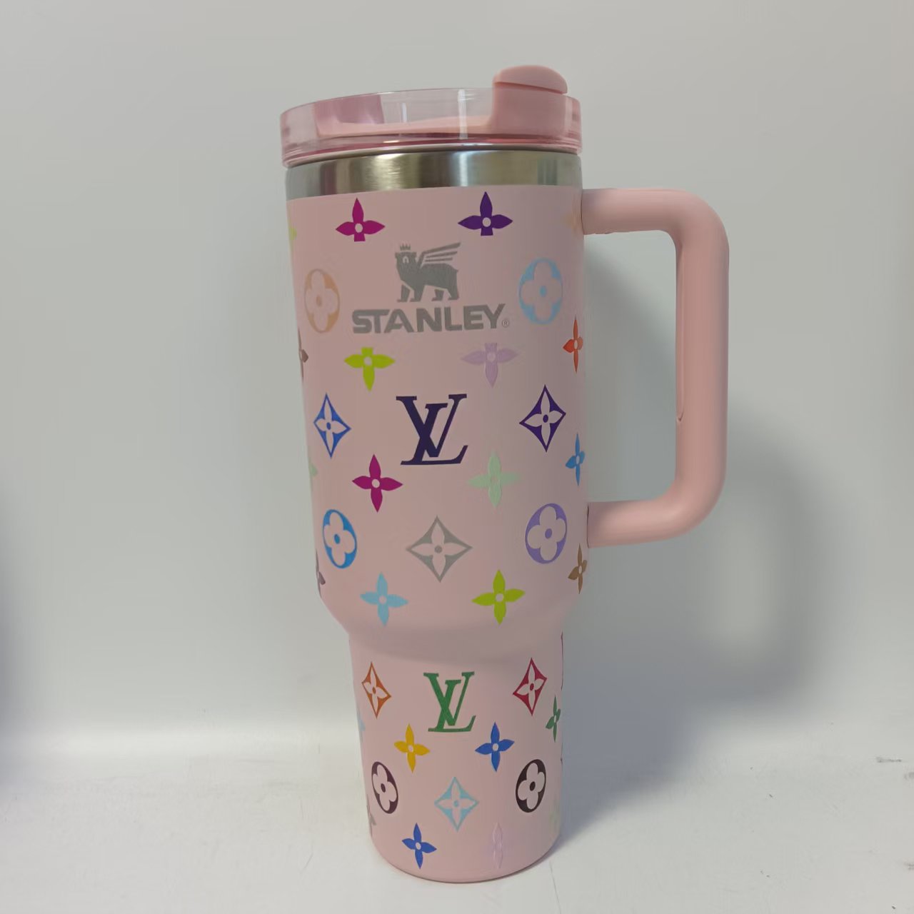 156NE17A Popular Cups