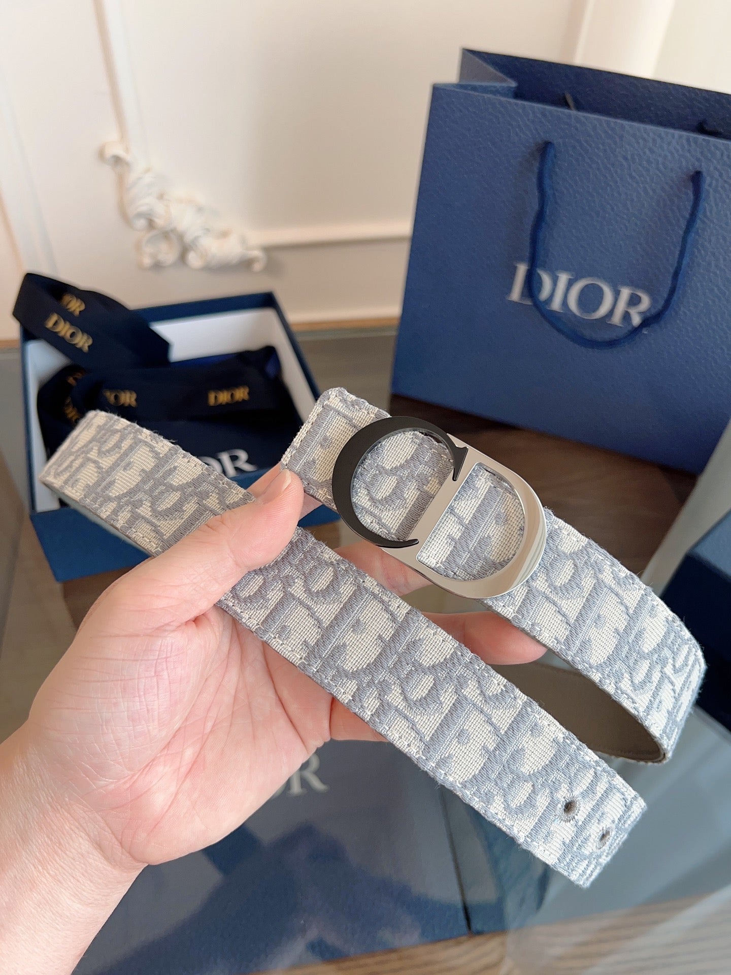 P1Q115D39 Popular High quality belt With full package