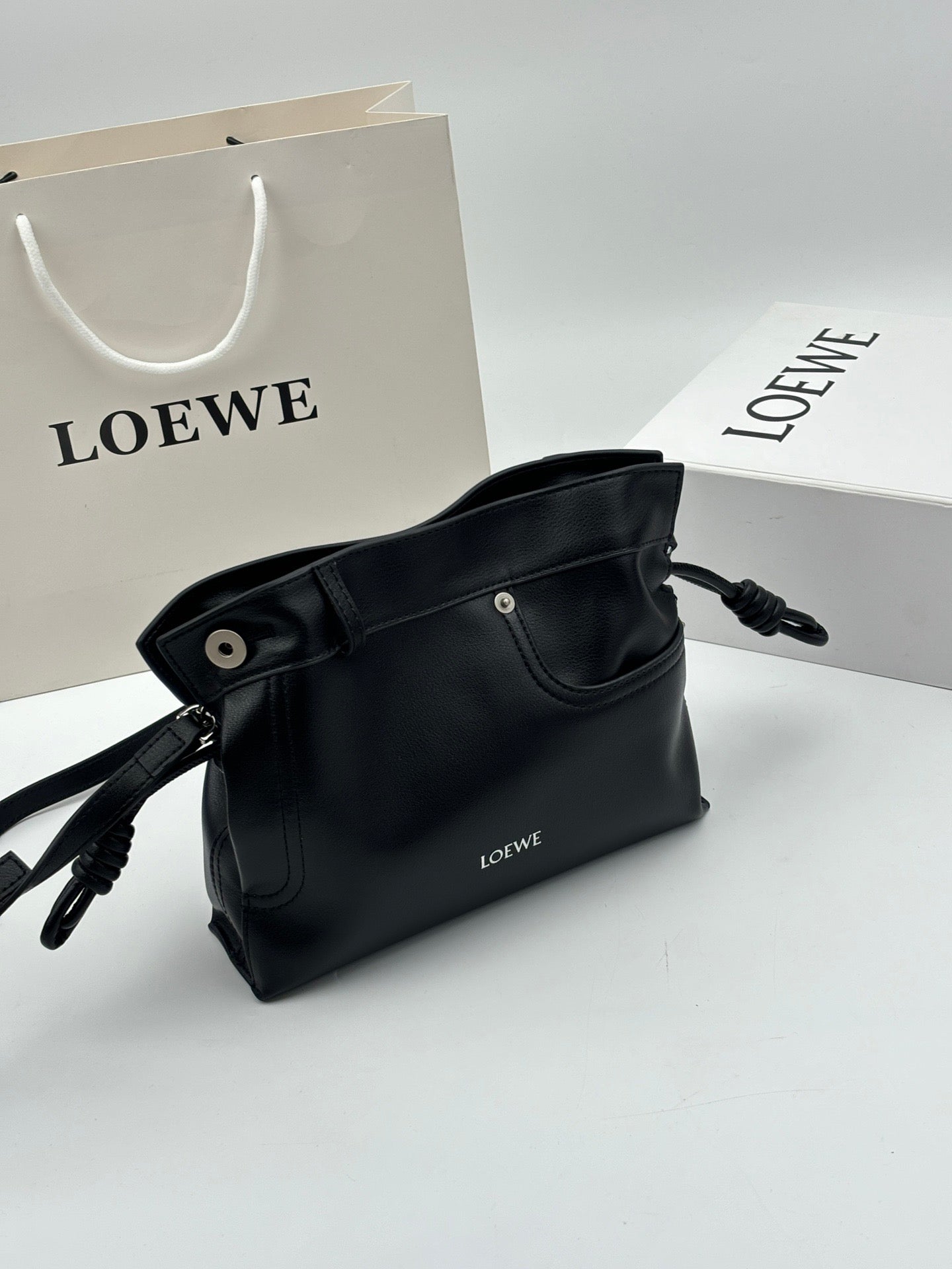 136PA47B Popular leather bag