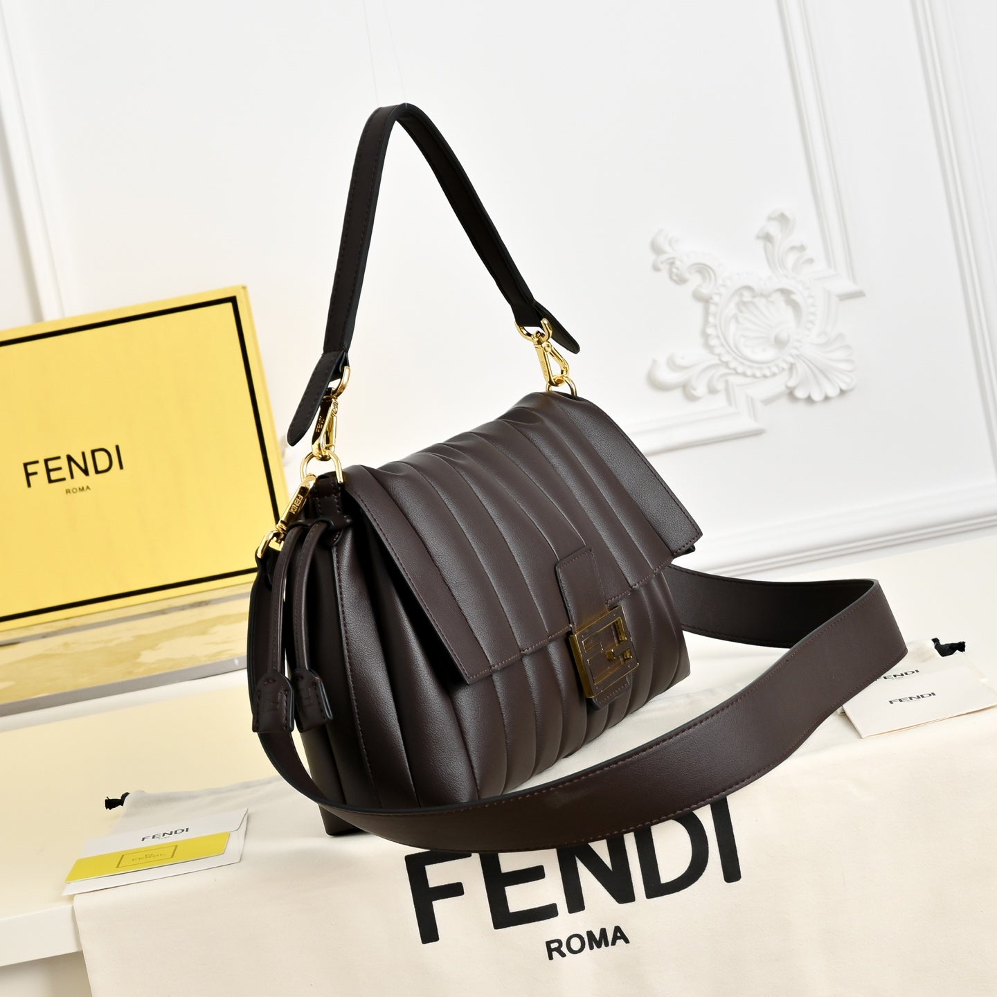 136PF106B Popular leather bag