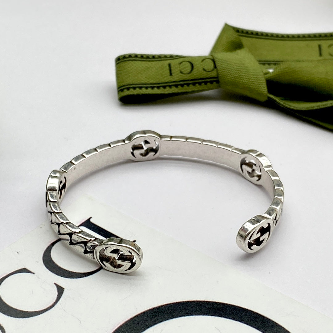 1XB351K  Popular Bracelets