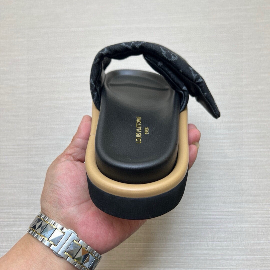 5QE8Z Popular Slippers
