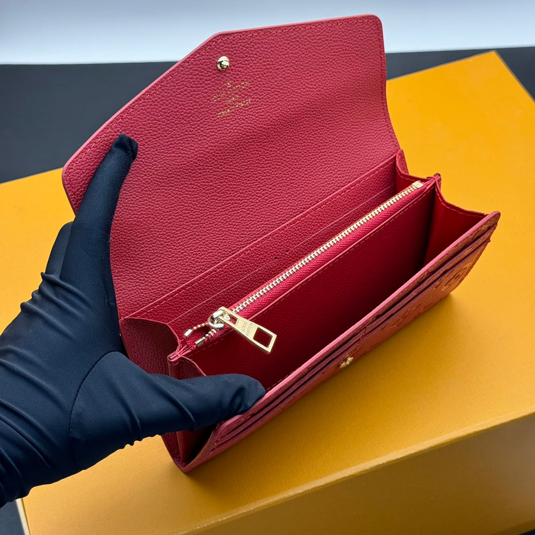 15RE68B  Popular  leather bag