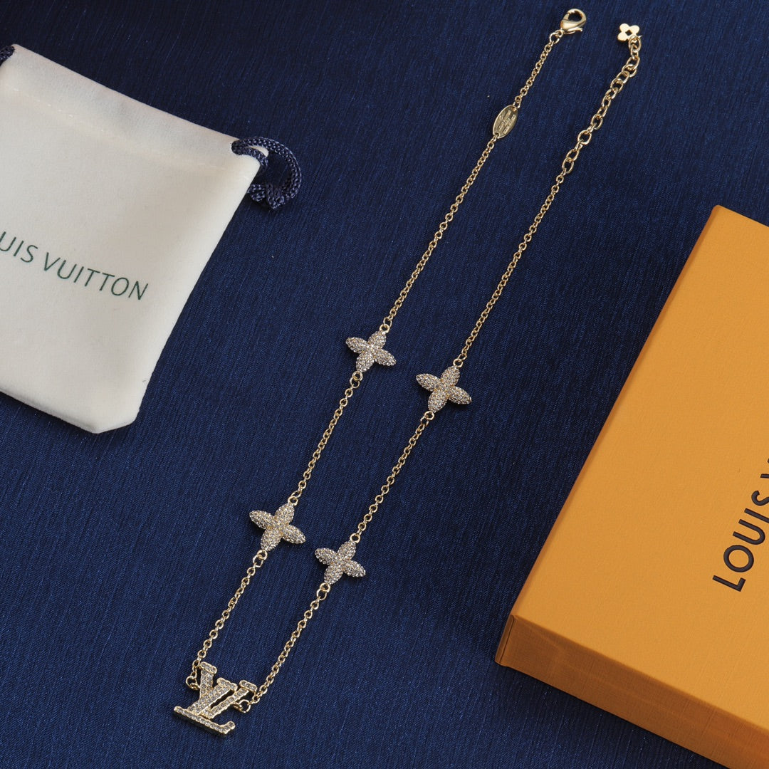 1XE606X  Popular   Necklaces