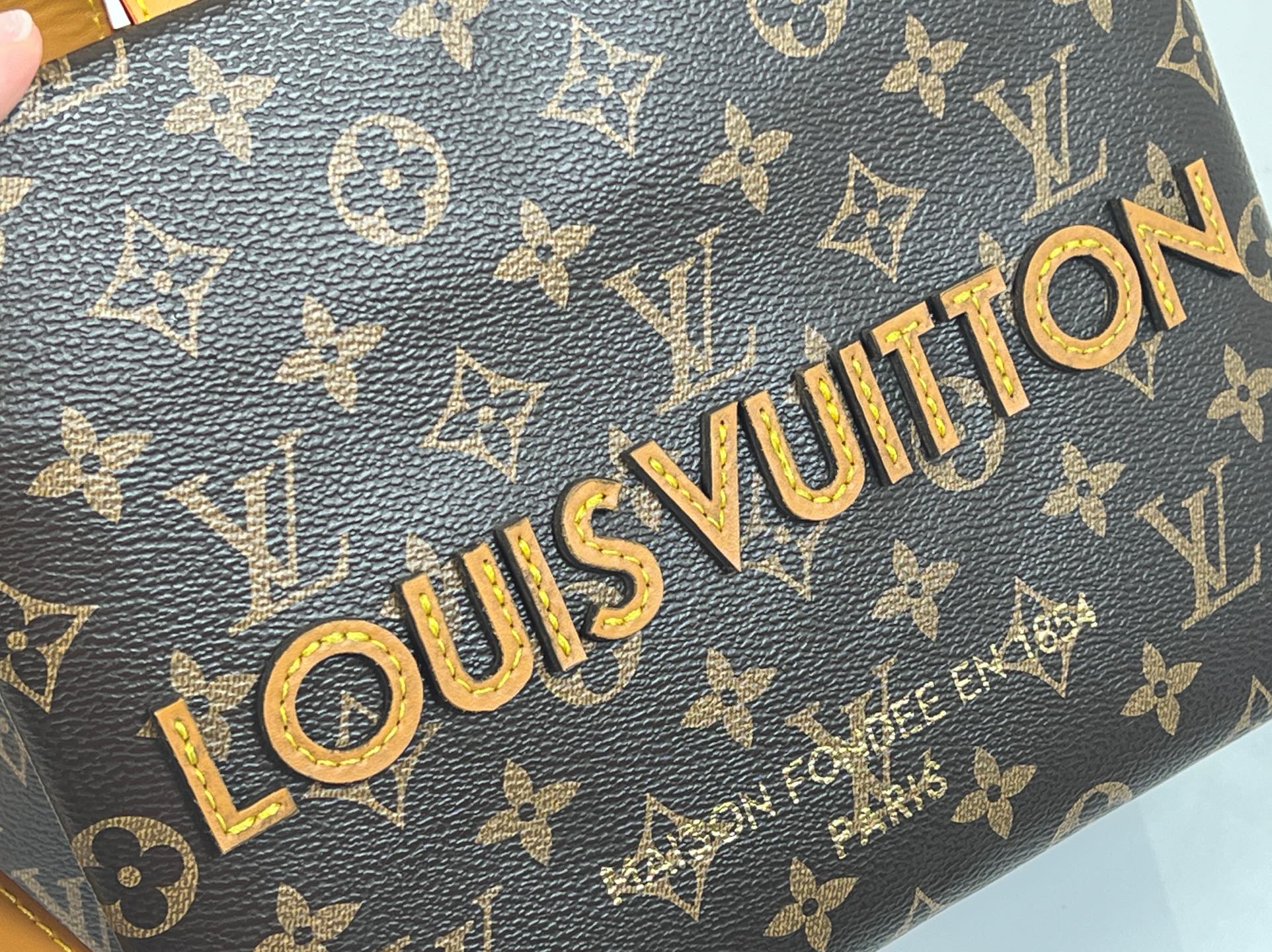 146PE48B Popular leather bag