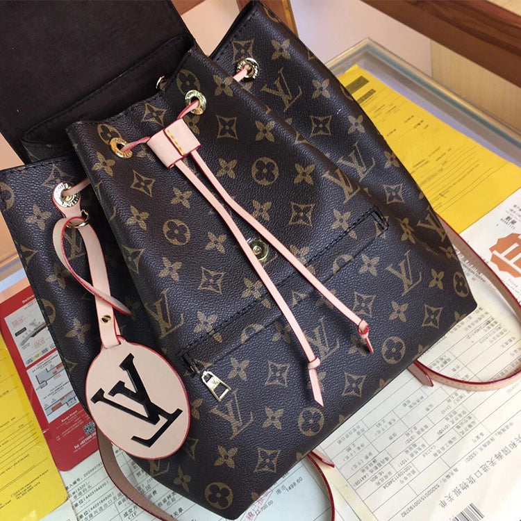 2E5B Popular   leather backpacks