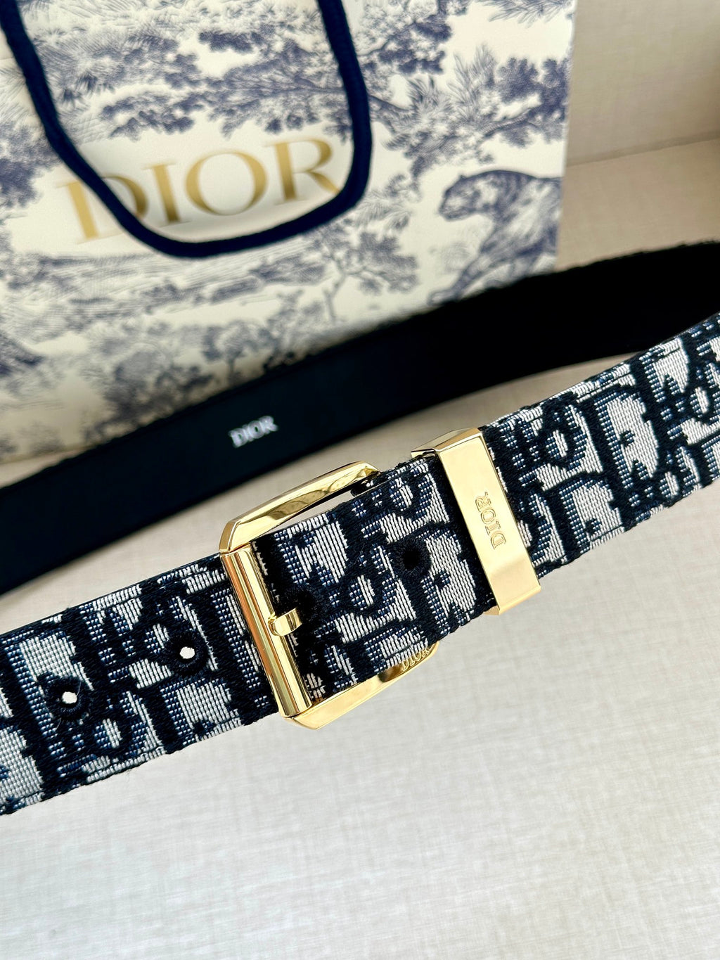 1115QD26P Popular High quality belt With full package