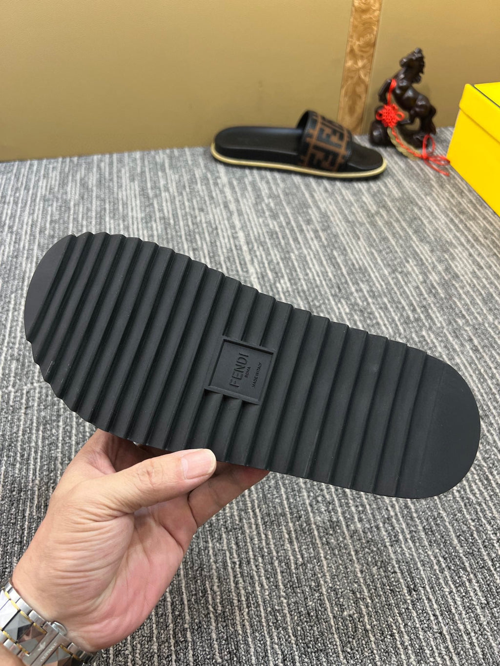 5XF105Z Popular Slippers