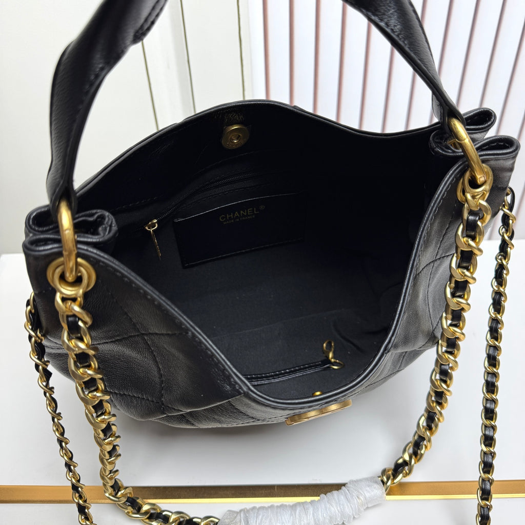 146PC7B Popular leather bag