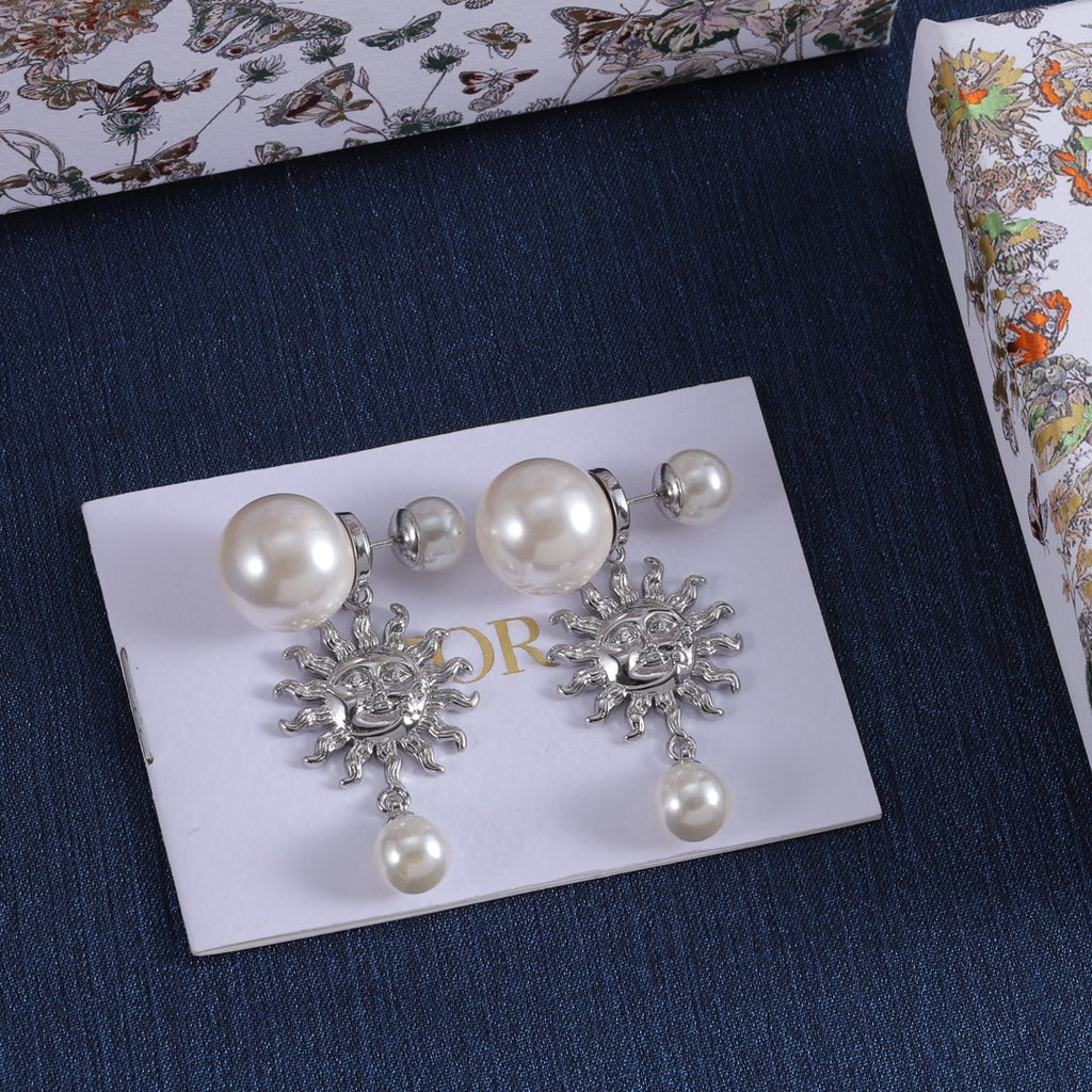 14D587E Popular  Earrings