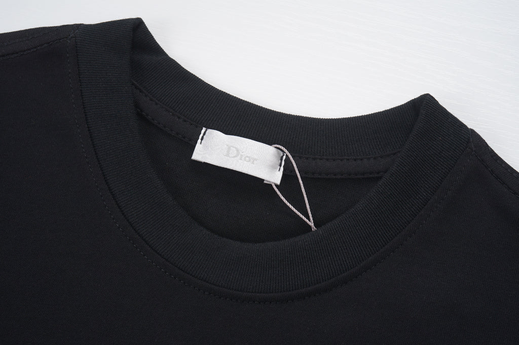 125WD37U  Popular T-shirts