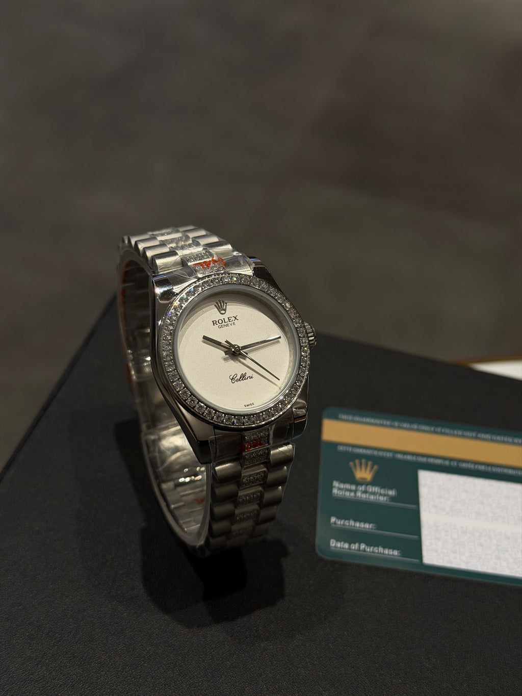 136RL24L Popular Watches