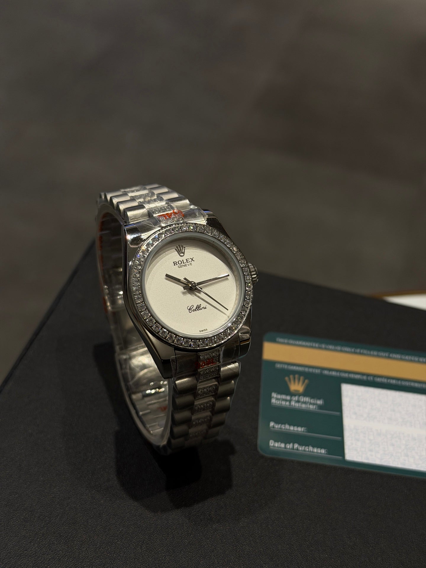 136RL24L Popular Watches