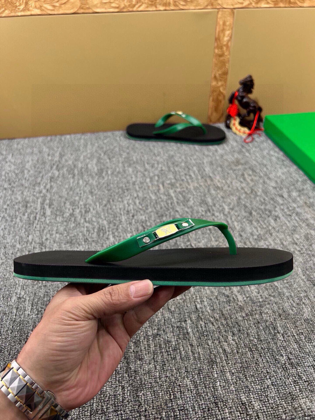 535ZA292Z Popular Slippers