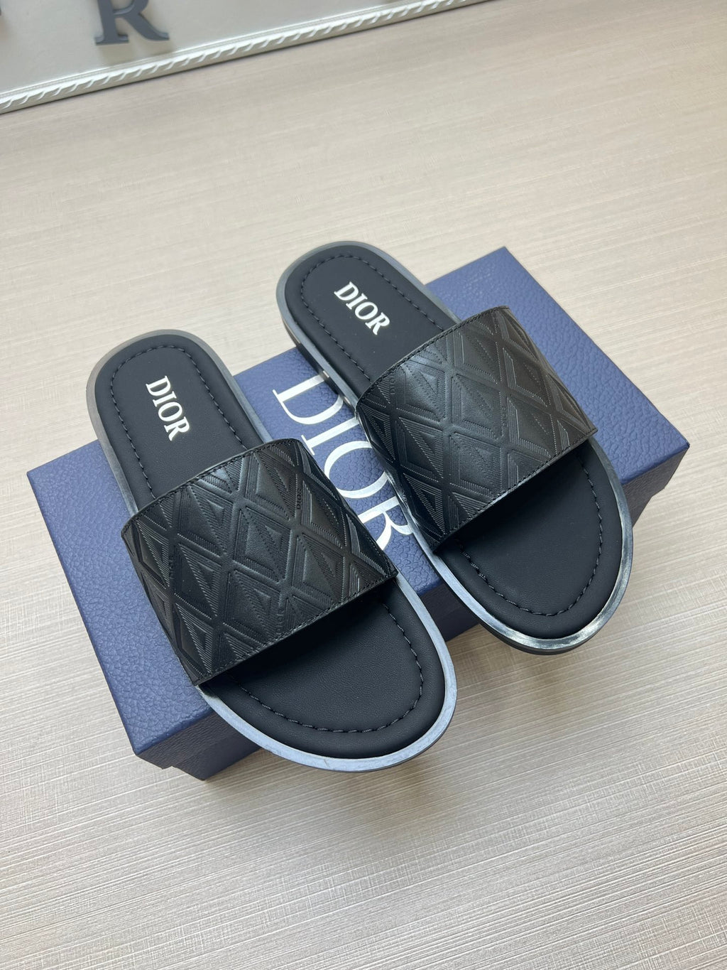 54D78Z Popular slippers