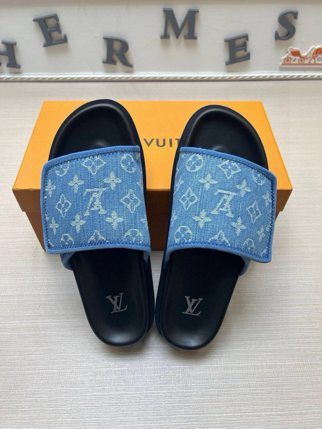 5QE2Z Popular Slippers