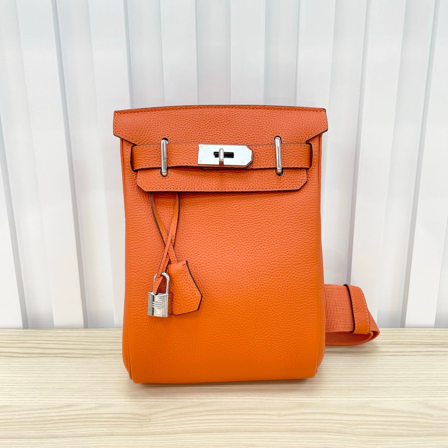 136PH46B Popular leather bag