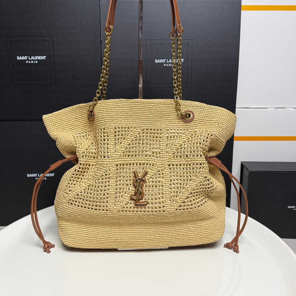 B1X66SL5  Popular woven bag