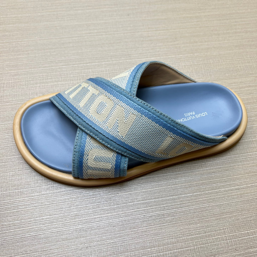 535ZE272Z Popular Slippers