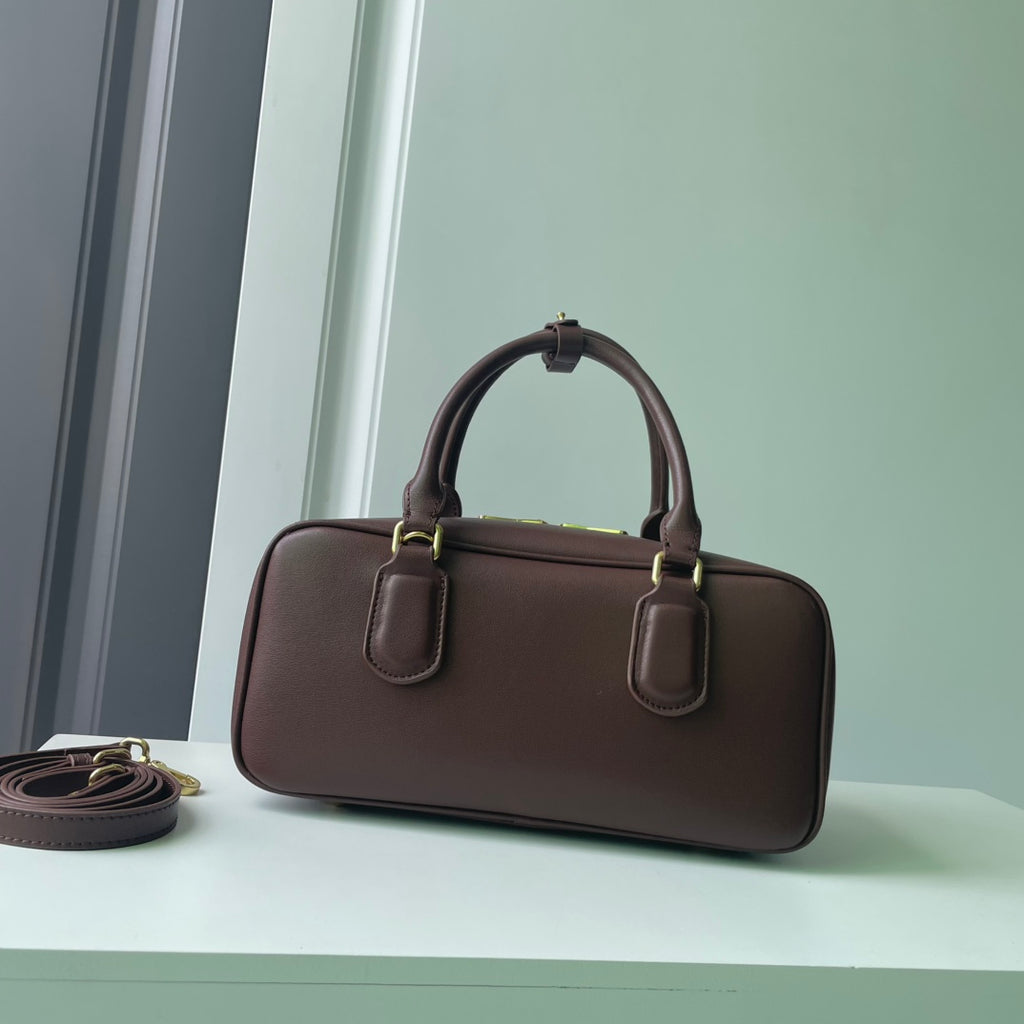 146PA151B Popular leather bags