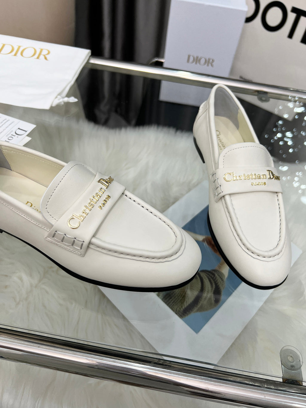 2105QD301Z Popular high-quality leather Shoes