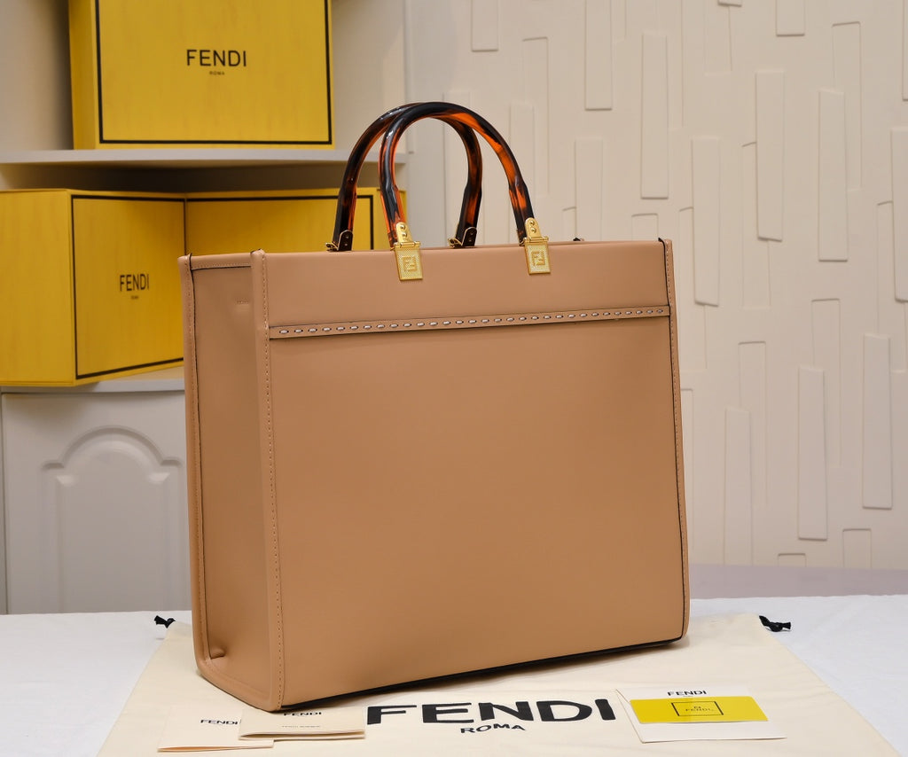 136PF104B Popular leather bag