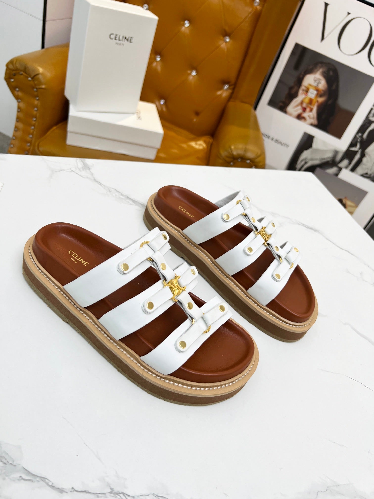 245RN1Z Popular leather shoes 