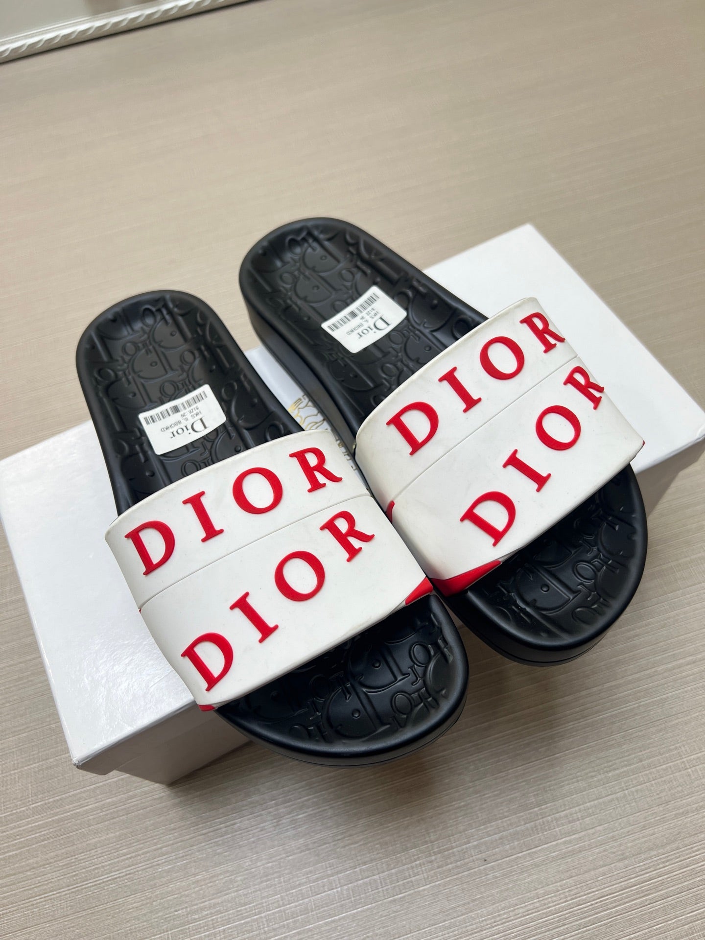 535ZD276Z Popular Slippers