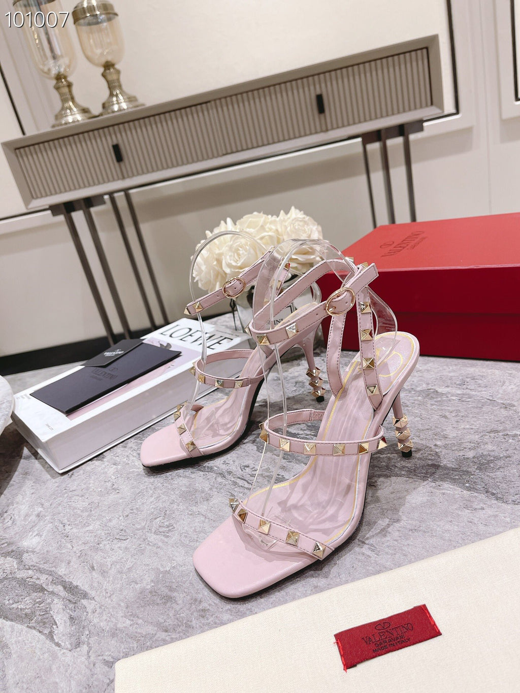 255QVL56Z Popular  leather High heels