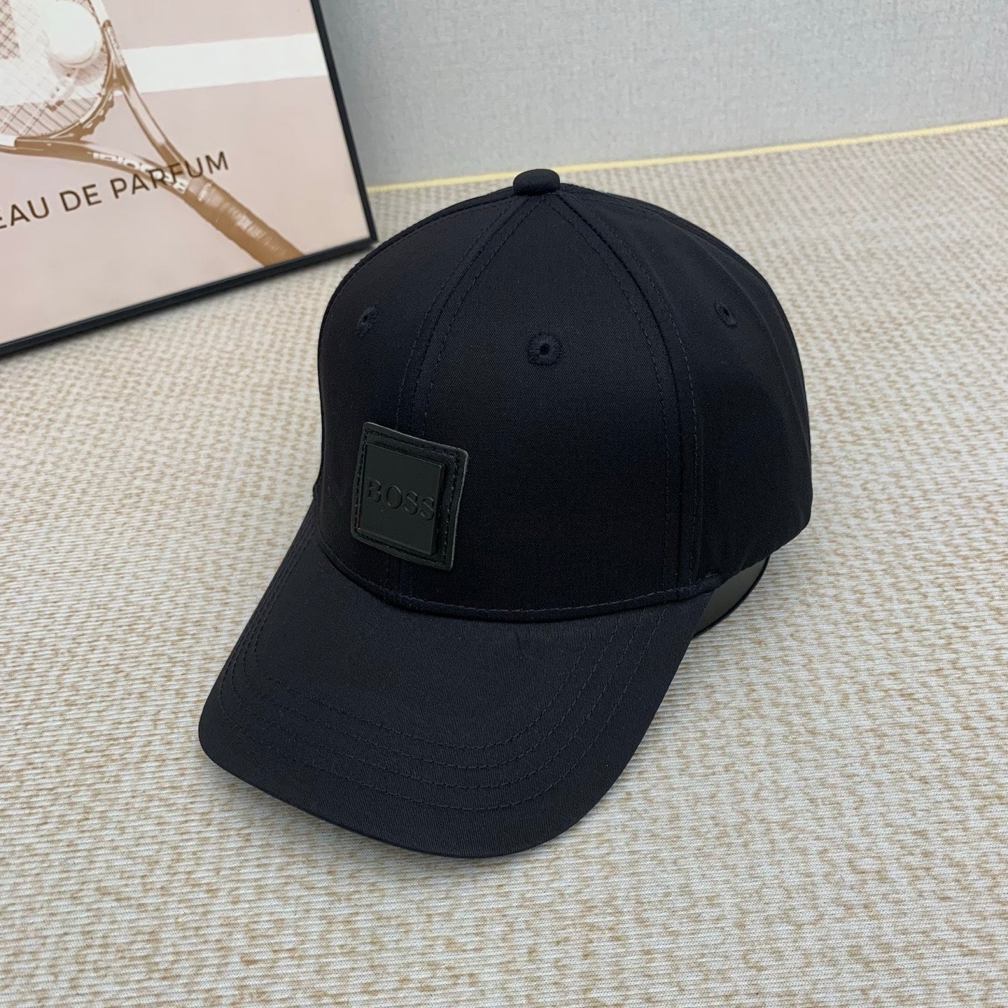 145QA3M  Popular hats
